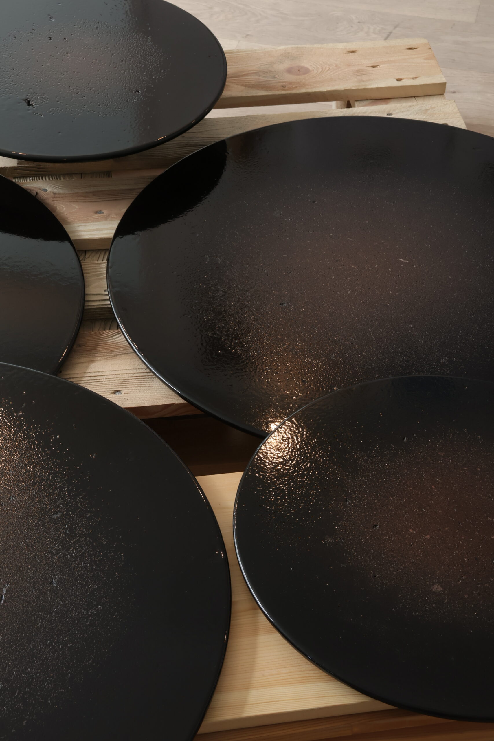 retail grande maison de luxe flagship boutique enseigne savoir-faire lave émaillée architecture intérieur mobilier design hèrmes